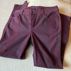 NYDJ maroon/charcoal 5 pocket jeans. Sz 12.  Muted snake pattern. Like new